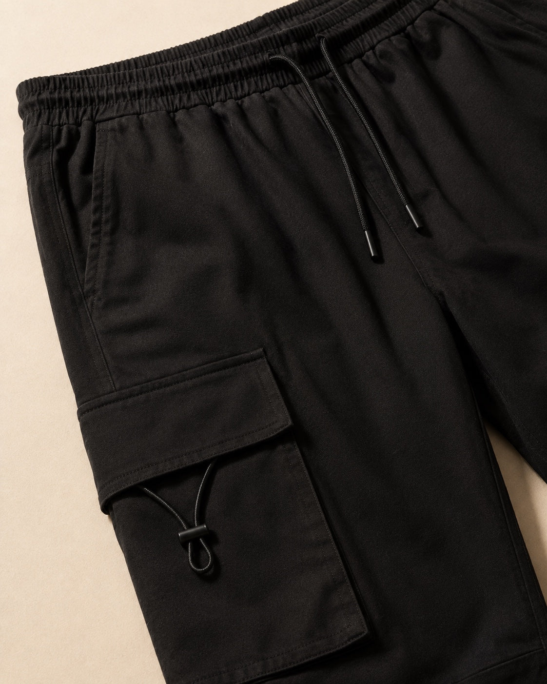 Auren Urban Utility Cargo Joggers pocket detail