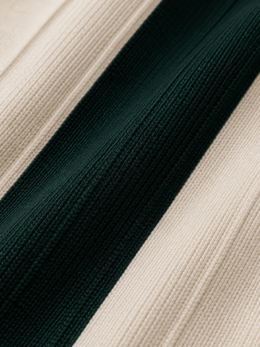 Auren Verona Zip Polo craftsmanship details